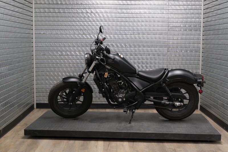 USED 2025 HONDA REBEL 300 Image 6