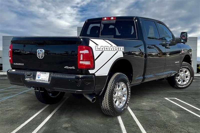 2024 Ram 2500 Laramie photo 12