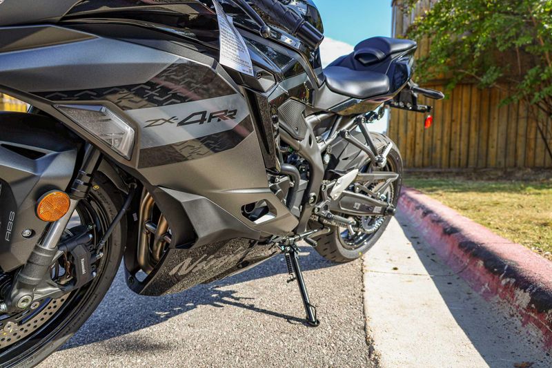 NEW 2026 KAWASAKI NINJA ZX4RR ABS Image 26