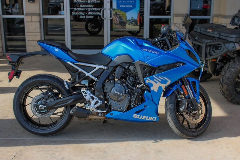 NEW 2026 SUZUKI GSX8R Image 2