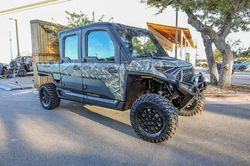 NEW 2025 POLARIS RANGER CREW XD 1500 NORTHSTAR EDITION ULTIMATE Image 1