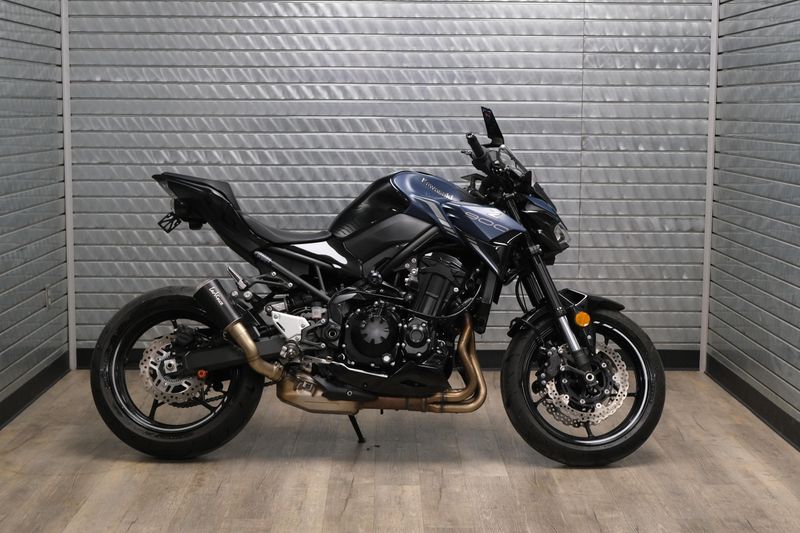 USED 2022 KAWASAKI Z900 ABS Image 2