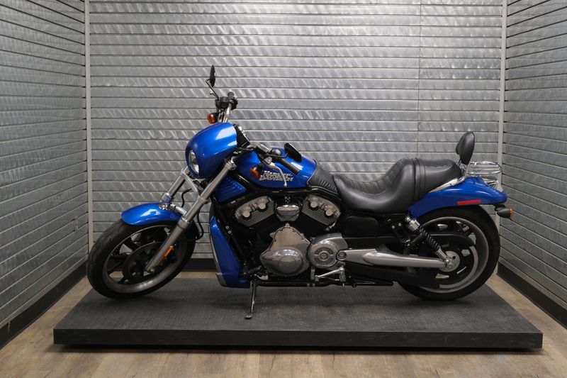 USED 2007 HARLEY NIGHT ROD Image 6