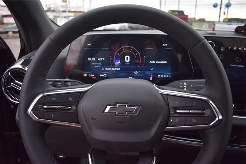 2025 Chevrolet Equinox LTImage 23