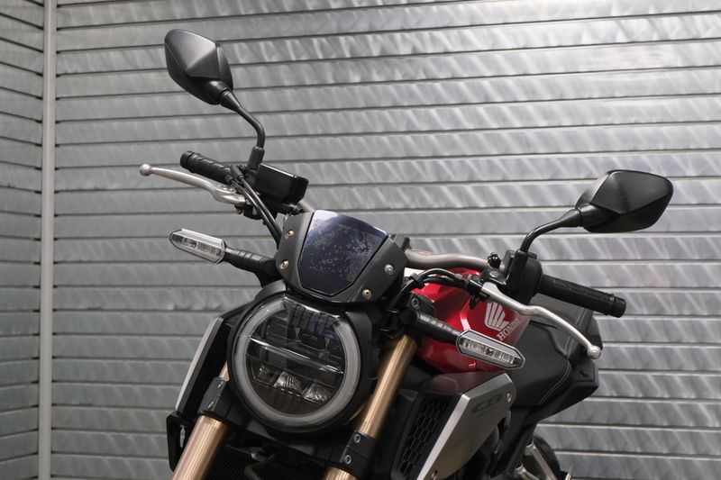 USED 2019 HONDA CB650R Image 9