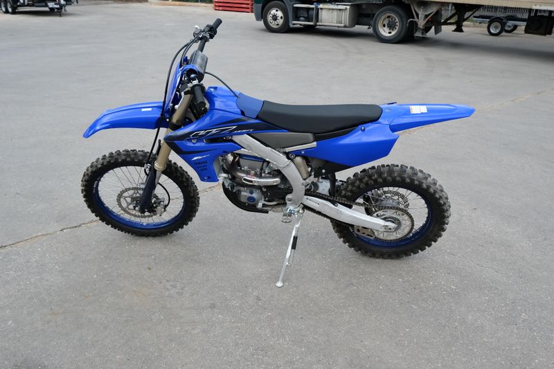 2023 Yamaha YZ450FX BLUE Image 9