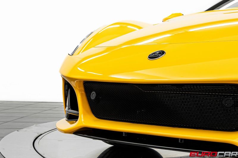 2025 Lotus Emira *6-SPEED MANUAL * NEW CAR*Image 11
