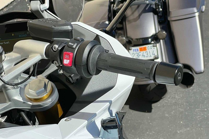 2023 BMW R 1250 RS  Image 17