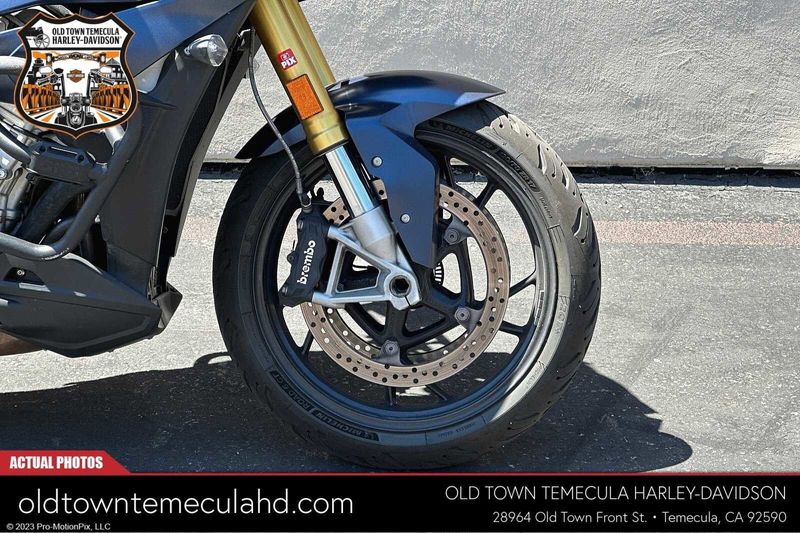 2018 BMW S 1000 XR in a UNKNOWN exterior color. BMW Motorcycles of Temecula – Southern California 951-395-0675 bmwmotorcyclesoftemecula.com 