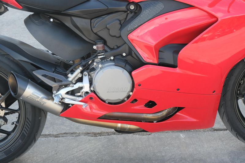 2020 Ducati PANIGALE V2 RED Image 11