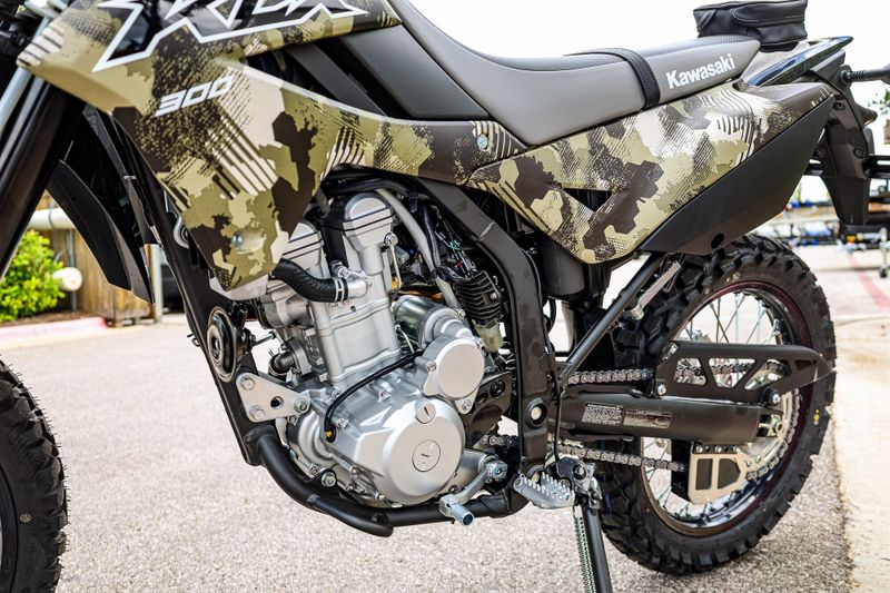 New 2026 Kawasaki KLX 300  CYPHER CAMO BEIGE AND EBONY Image 25