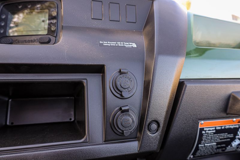 NEW 2026 KAWASAKI MULE PROFXT 820 EPS Image 7