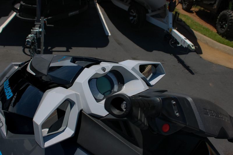 2019 SEADOO GTI SE 130 BLUE SILVER Image 10