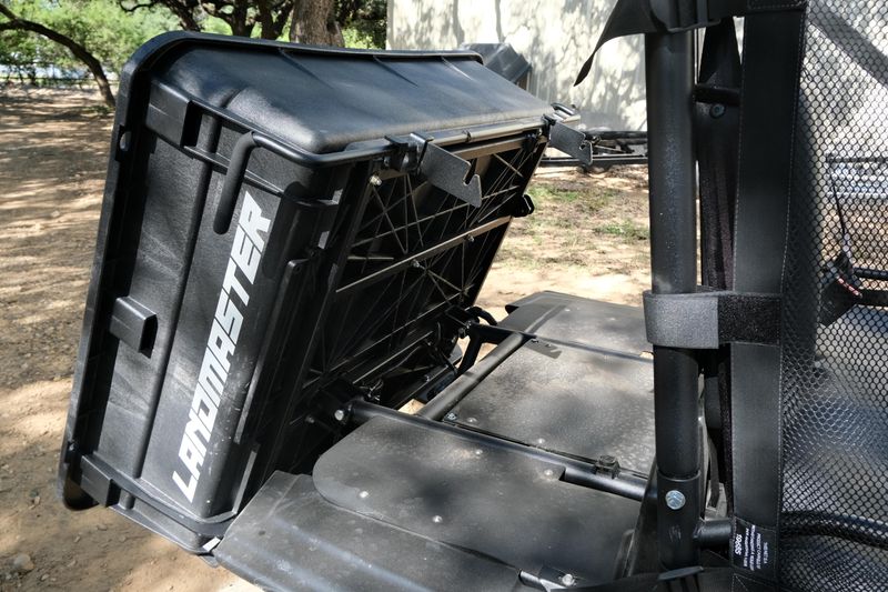 NEW 2025 LANDMASTER AMP STANDARD CAB CLASSIC EDITION Image 14