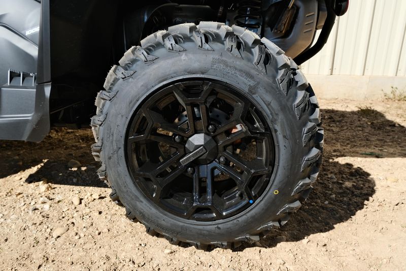 NEW 2026 CAN-AM OUTLANDER MAX DPS 1000R Image 19