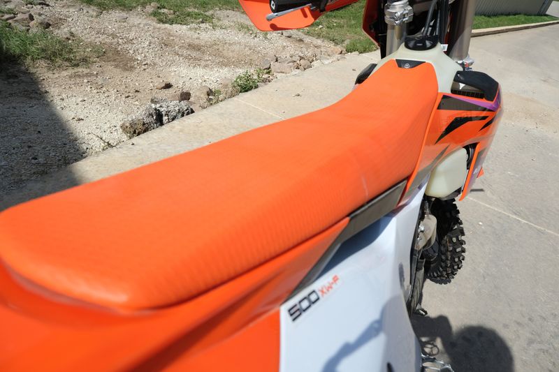 2024 KTM 500 XWF ORANGE Image 5