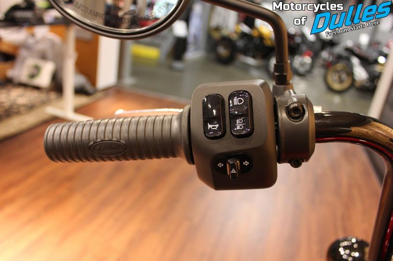 2022 Indian Motorcycle Chief Bobber Image 9