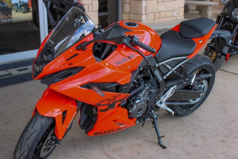 NEW 2026 SUZUKI GSX-8R Image 7