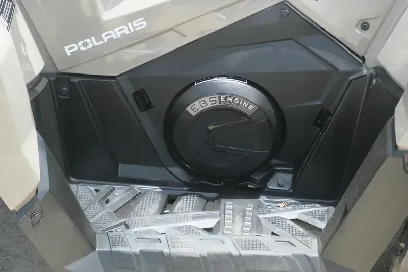 New 2025 Polaris SPORTSMAN 570 DESERT SAND Image 2