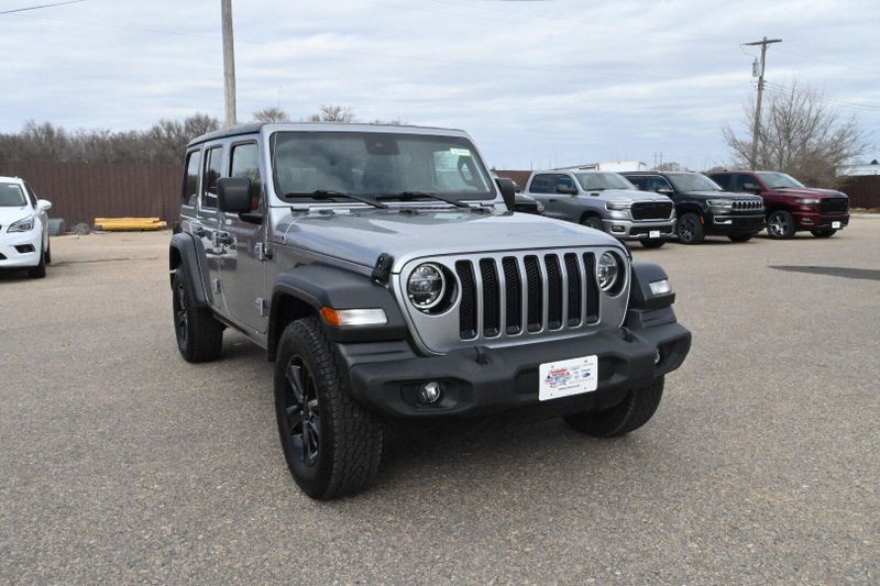 2021 Jeep Wrangler Unlimited Sport AltitudeImage 2