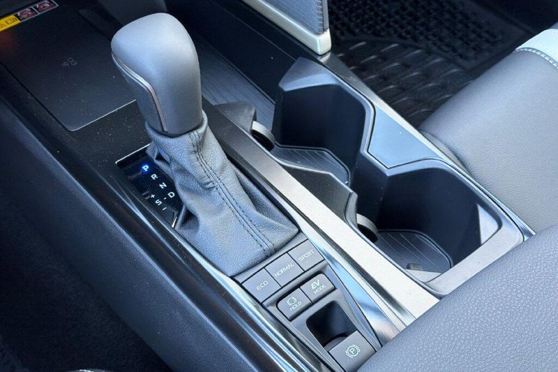 New 2026 Toyota Camry SEImage 22