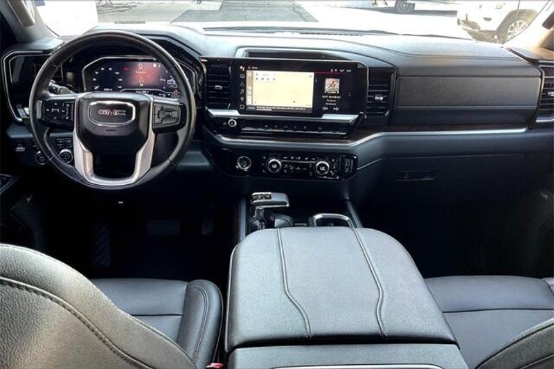 Used 2023 GMC Sierra 1500 SLTImage 15