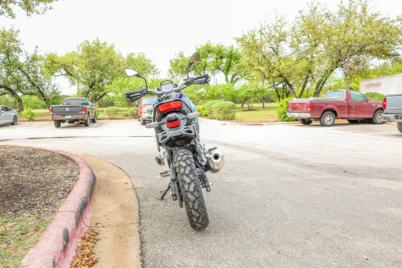 NEW 2026 KAWASAKI KLE500 SE ABS Image 2