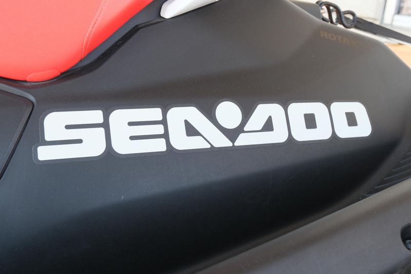USED 2025 SEADOO PWC SPARK CONV 90 AUD OR 2UP IBR 25 STD Image 7