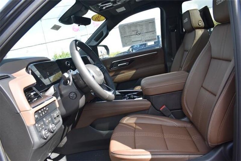 New 2026 Chevrolet Tahoe High CountryImage 34