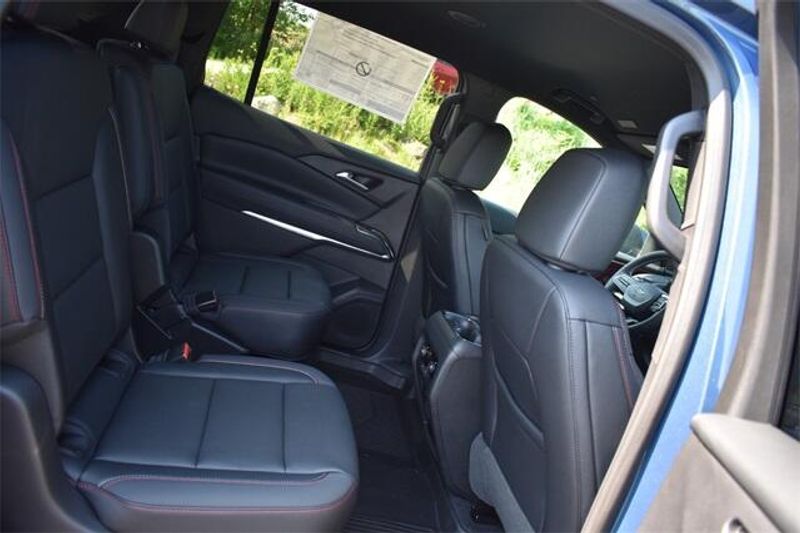 New 2025 Chevrolet Traverse Z71Image 15