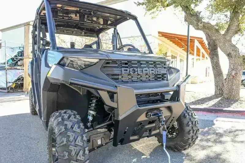 NEW 2026 POLARIS RANGER CREW 1000 PREMIUM Image 5