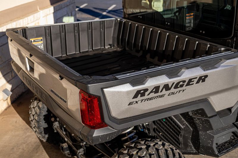 2025 POLARIS RANGER XD 1500 NORTHSTAR EDITION ULTIMATE TITANIUM METALLIC GLOSS in a TITANIUM METALLIC GLOSS exterior color. Family PowerSports (877) 886-1997 familypowersports.com 