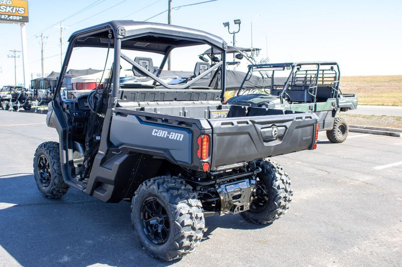 NEW 2026 CAN-AM DEFENDER XT HD7 Image 5
