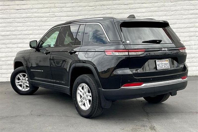 2023 Jeep Grand Cherokee LaredoImage 10