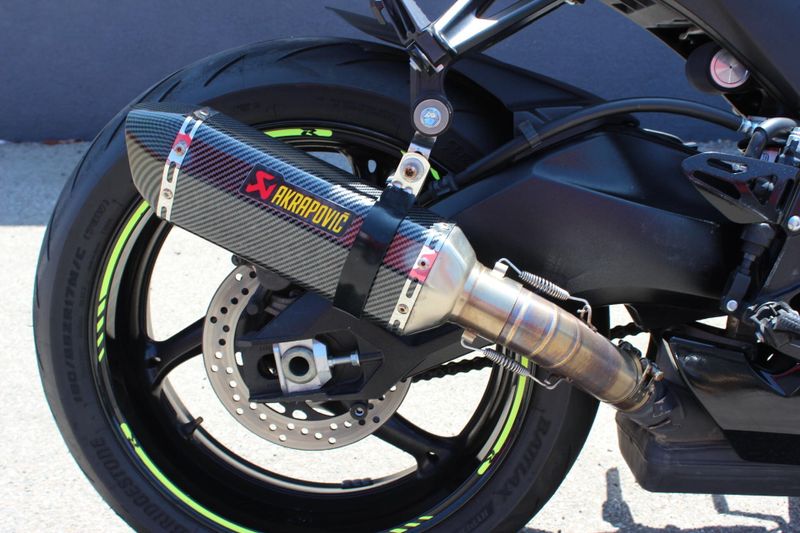 Used 2022 Suzuki GSX-R600ZM2 CA Image 9
