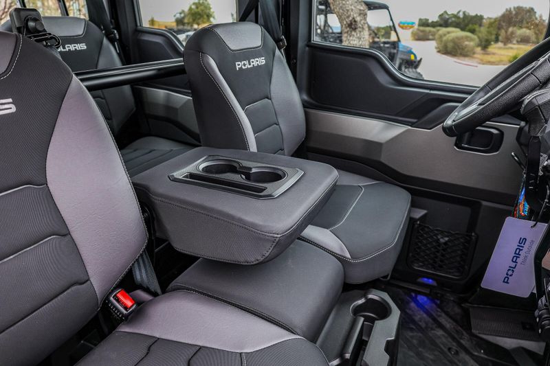 2025 Polaris RANGER CREW XD 1500 NORTHSTAR EDITION ULTIMATE GHOST WHITE METALLIC SMOKE Image 12