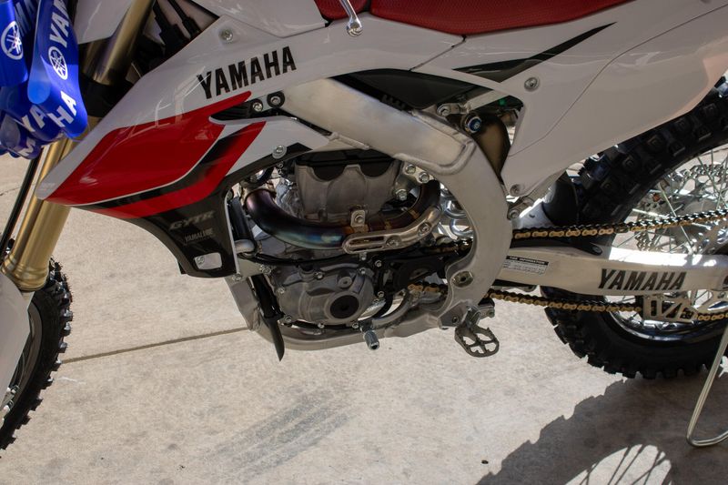 NEW 2026 YAMAHA YZ250F 70TH ANNIVERSARY EDITION Image 17