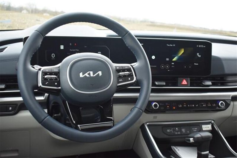 2025 Kia Carnival SX PrestigeImage 22