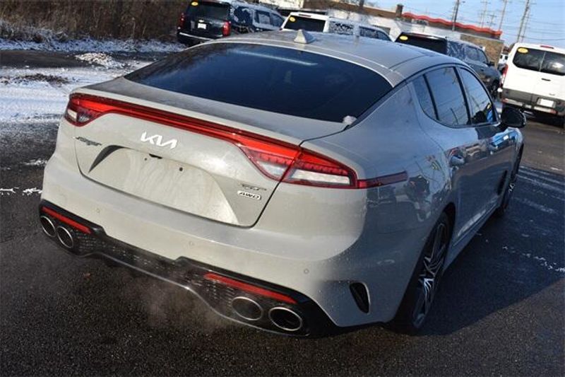 2022 Kia Stinger GT2Image 3