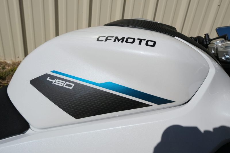NEW 2026 CFMOTO 450SS Image 8