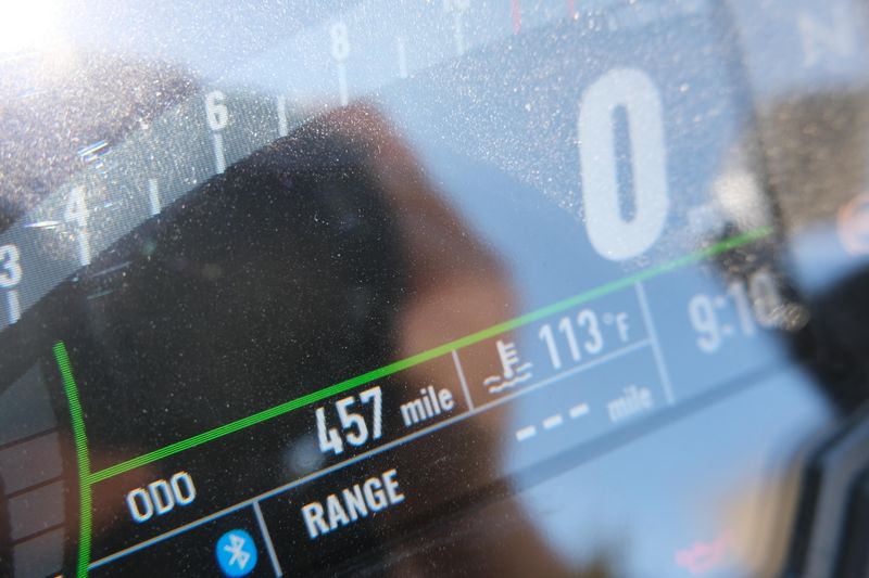 USED 2025 KAWASAKI Z500 SE ABS Image 22