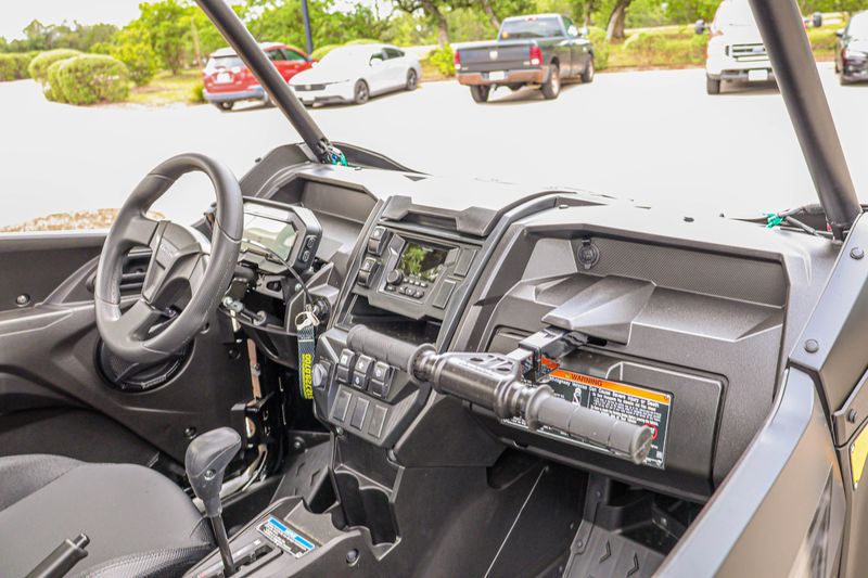 NEW 2026 KAWASAKI TERYX KRX4 1000 BLACKOUT EDITION Image 3