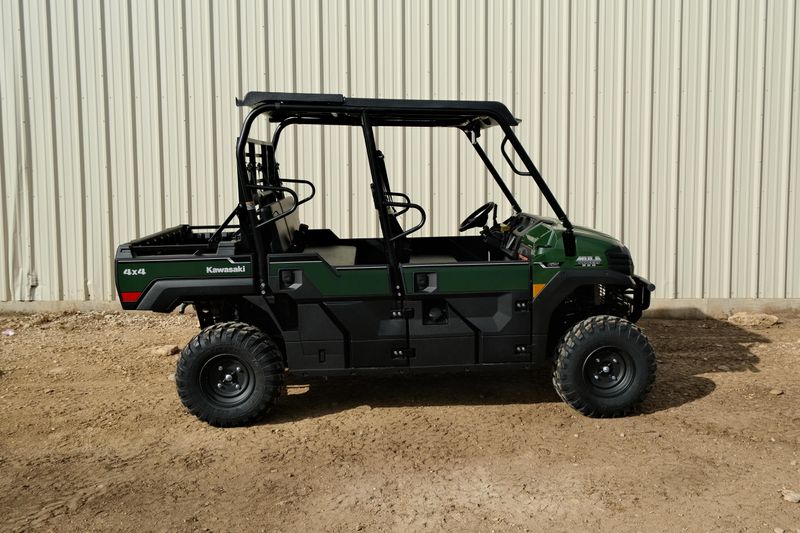 NEW 2026 KAWASAKI MULE PROFXT 820 EPS Image 2
