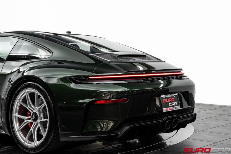 2025 Porsche 911 GT3 Touring *6-SPEED MANUAL * SPORT SEATS PLUS*Image 19