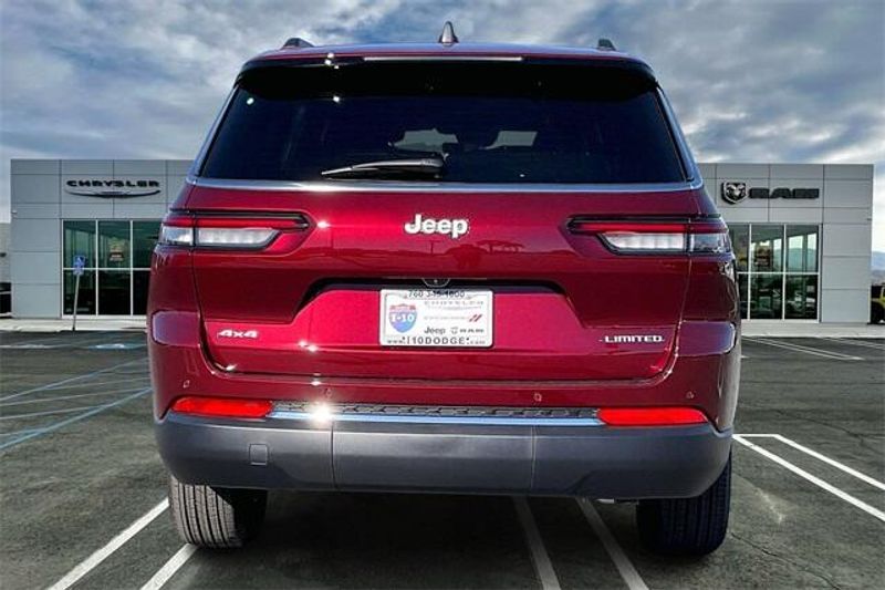 New 2025 Jeep Grand Cherokee L Limited 4x4Image 3