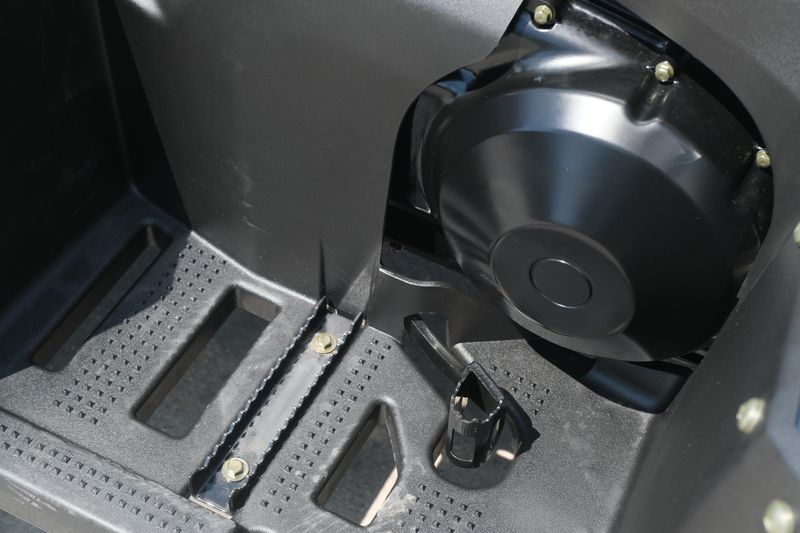 NEW 2025 KAWASAKI BRUTE FORCE 450 4X4 Image 13