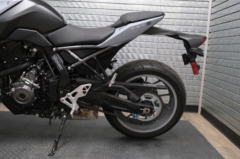 USED 2024 SUZUKI GSX8S Image 13