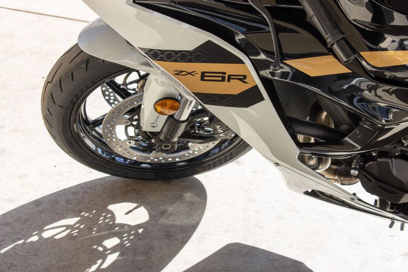 NEW 2026 KAWASAKI NINJA ZX6R ABS Image 19