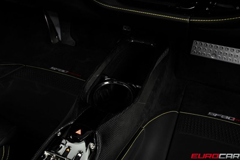 2022 Ferrari SF90 Stradale *CARBON FIBER INTERIOR * FRONT PPF*Image 34