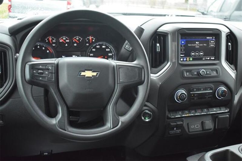 2024 Chevrolet Silverado 2500HD CustomImage 20